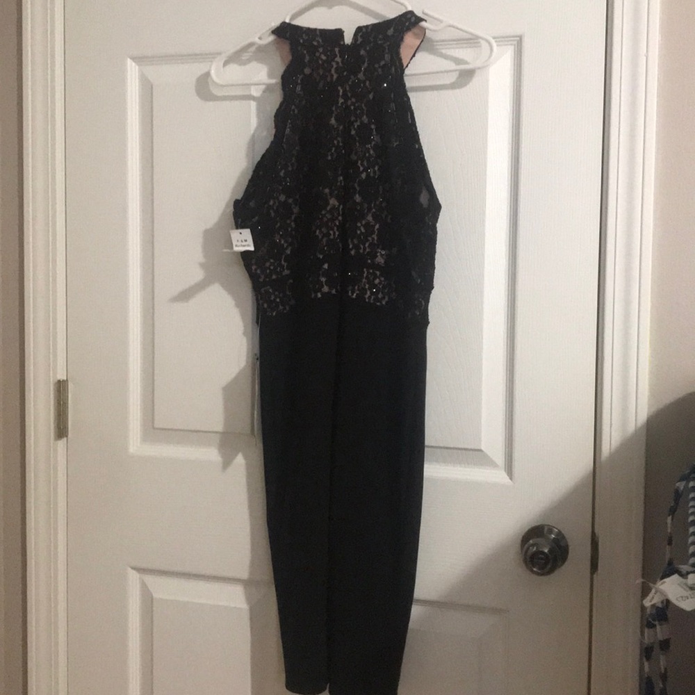 Dress - Picture 3 of 5